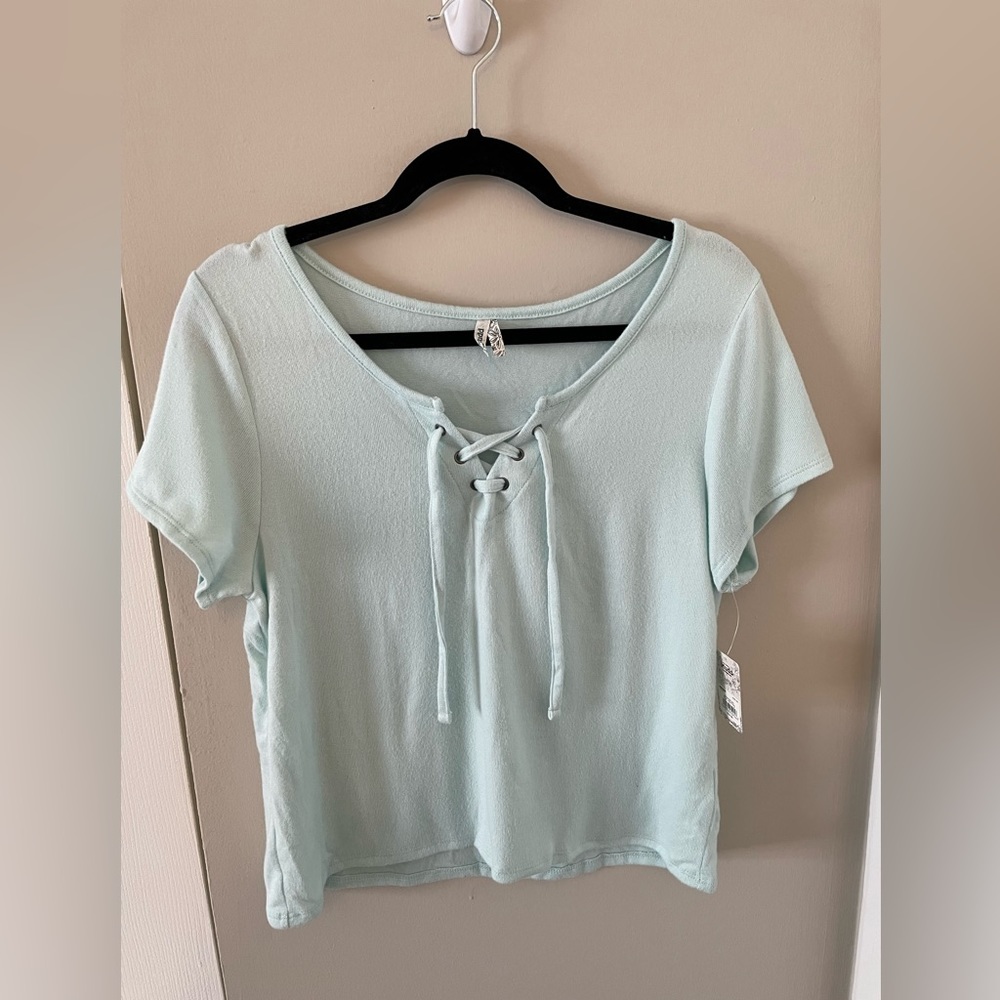 NWT Cropped Mudd Top